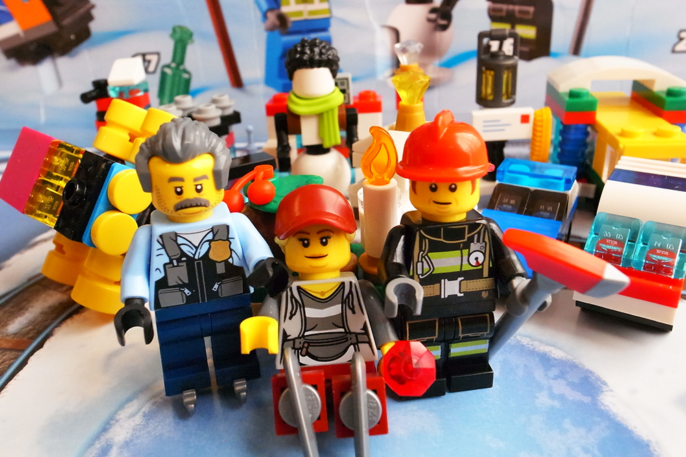 15日目（12/15）のレゴ・アドベントカレンダー2021は「消防署」。